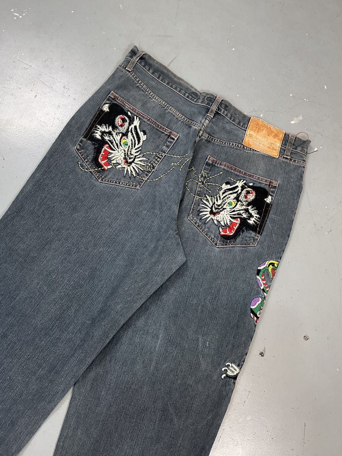 Ed Hardy × Vintage Vintage Edhardy crazy skull embroidered baggy denim Size US 42 / EU 58 - 12 Thumbnail