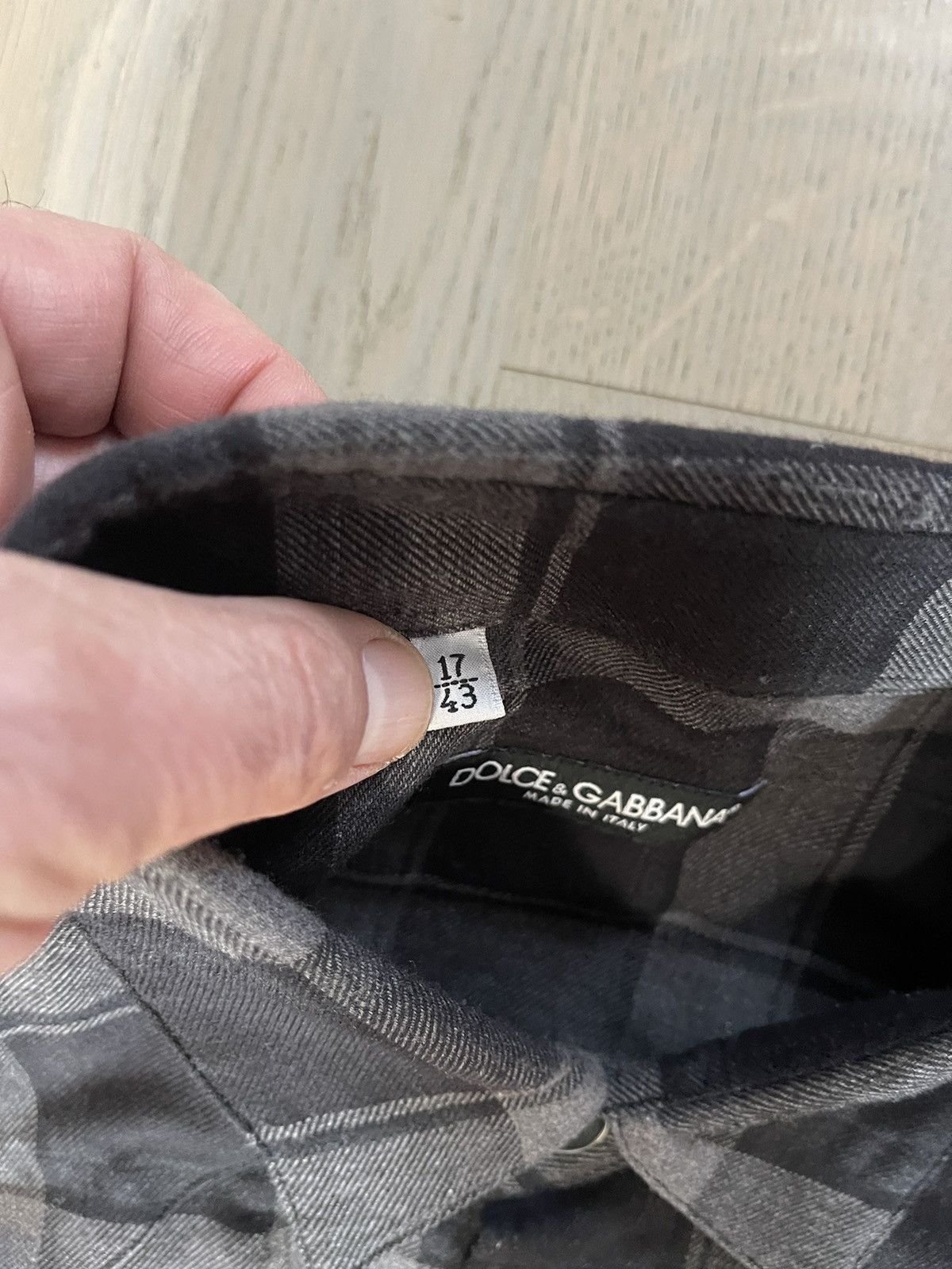 DOLCE AND GABBANA shirt SEE REAL TAPE MEASUREMENTS IN PHOTOS