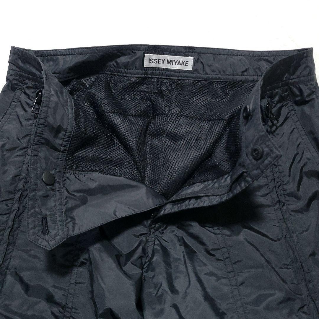 Issey Miyake Issey Miyake black parachute/track pants! Ex condition! Size 28" / US 6 / IT 42 - 7 Thumbnail