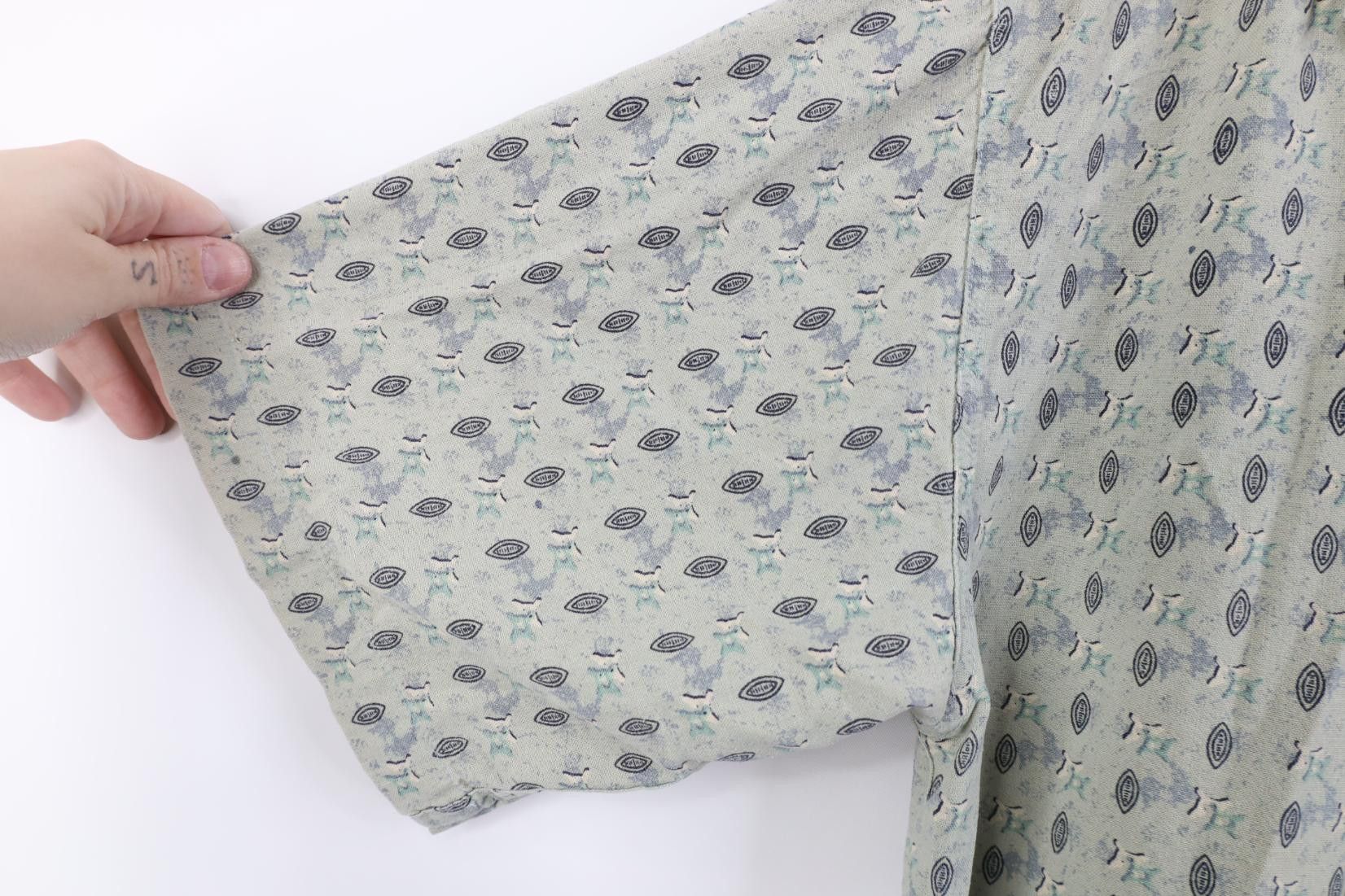 Vintage Vintage 90s Streetwear Short Sleeve Collared Button Shirt Size US L / EU 52-54 / 3 - 11 Thumbnail