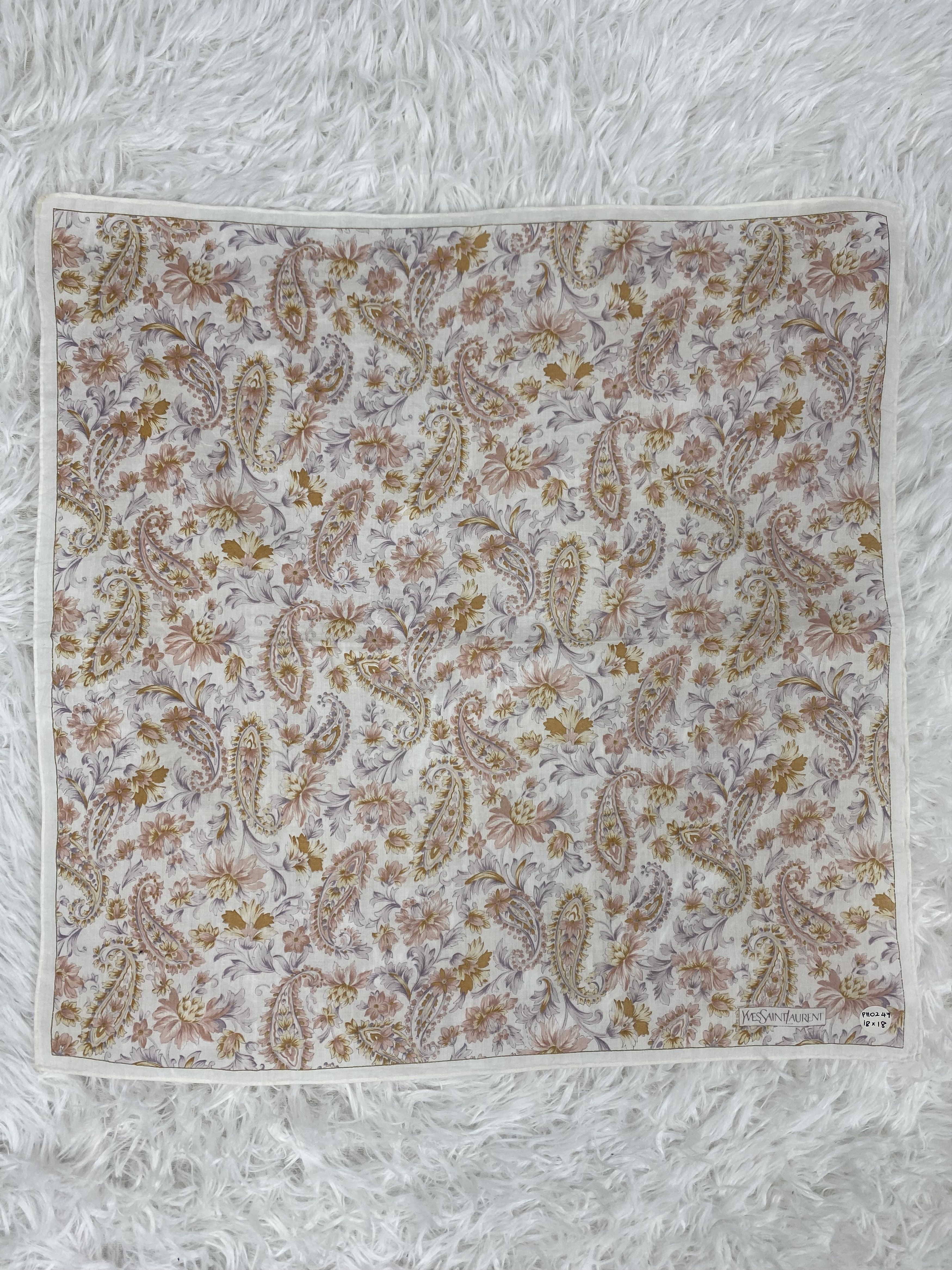 Vintage × Yves Saint Laurent Vintage Yves Saint Laurent Handkerchief Neckerchief PH0247 Size ONE SIZE - 3 Thumbnail