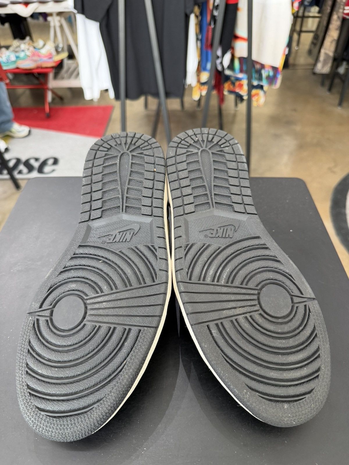 Jordan Brand Jordan 1 Low Black Smoke Grey Size 8.5 (2022) Size US 8.5 / EU 41-42 - 9 Thumbnail