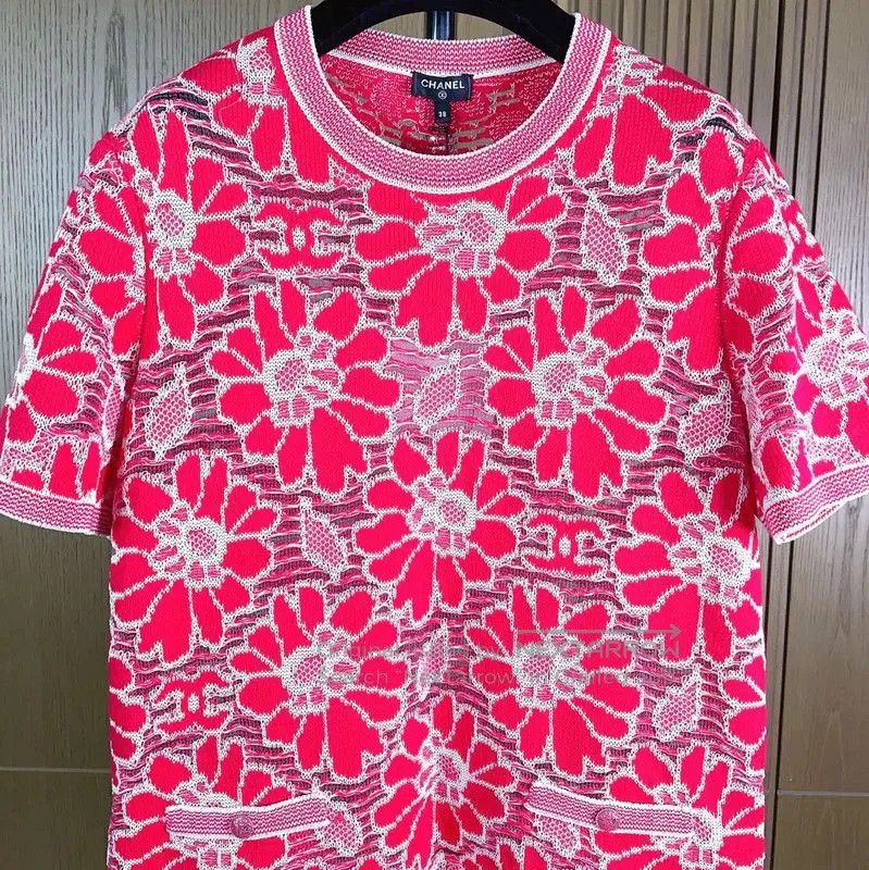 Chanel Chanel Red Wool Blend Short Sleeve T-Shirt . Size S / US 4 / IT 40 - 3 Thumbnail