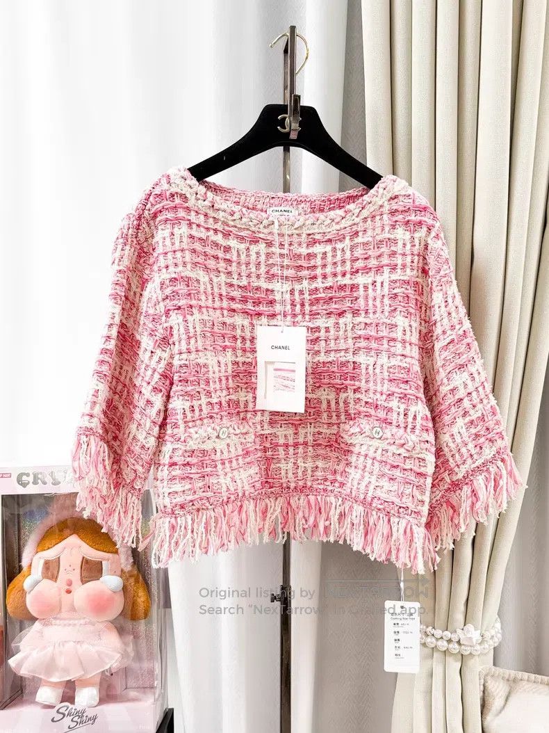 Chanel Chanel White plaid woven cloak jacket Size XS / US 0-2 / IT 36-38 - 1 Thumbnail
