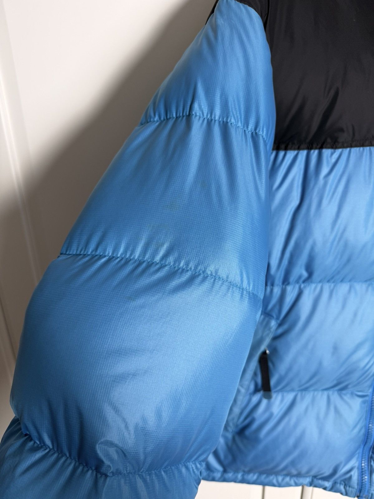 The North Face The North Face Jacket Puffer Blue – Size M Nuptse Size US M / EU 48-50 / 2 - 9 Thumbnail