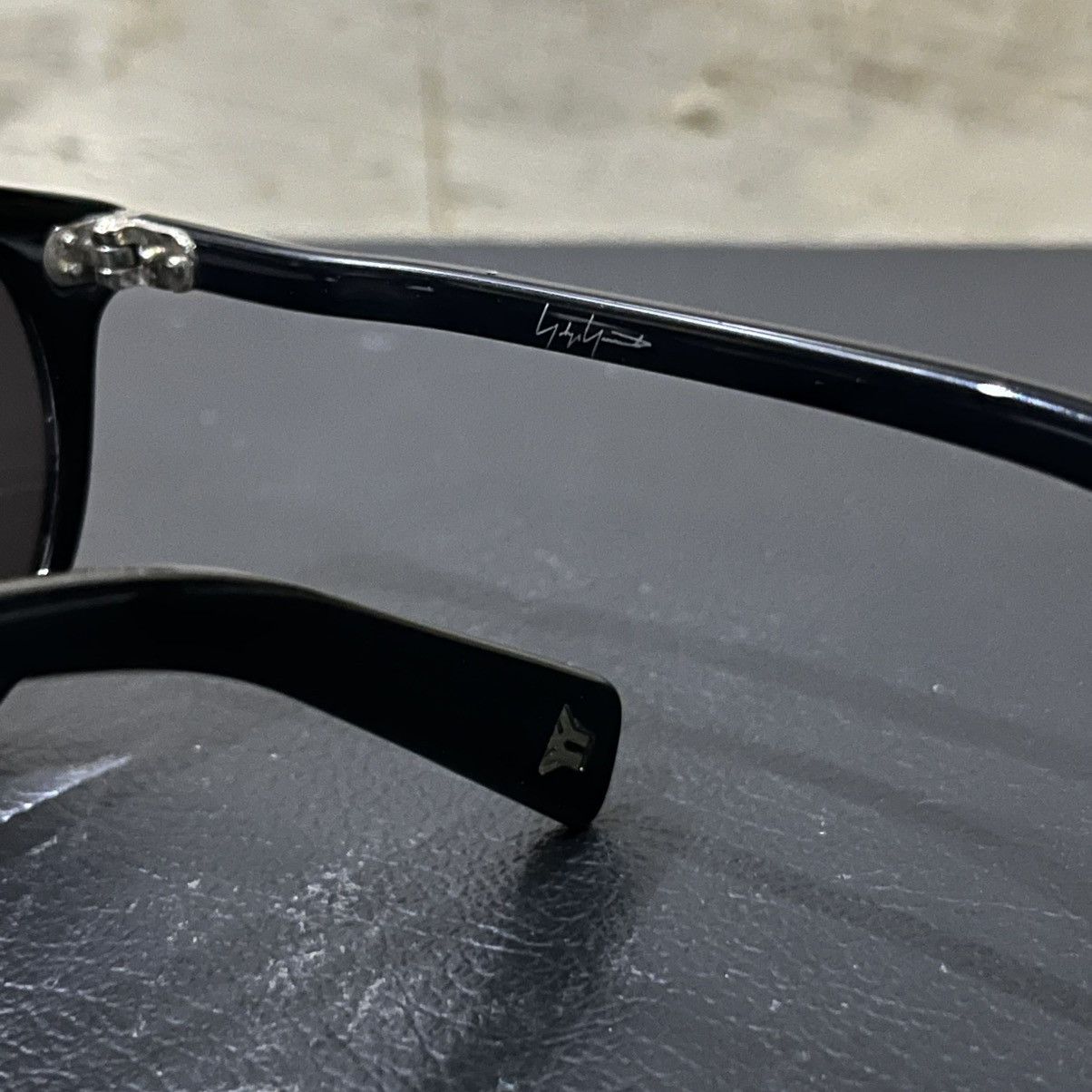 Yohji Yamamoto Yohji Yamamoto YY1020 Sunglasses Size ONE SIZE - 5 Thumbnail