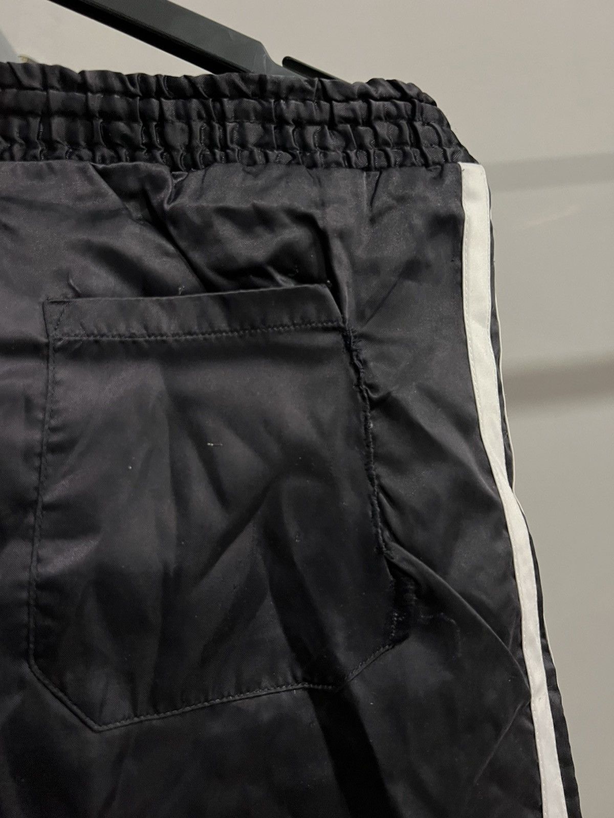 Adidas ADIDAS VINTAGE GLANZ SPRINTER MENS RETRO SHORTS SIZE L Black Size US 40 / EU 56 - 12 Thumbnail