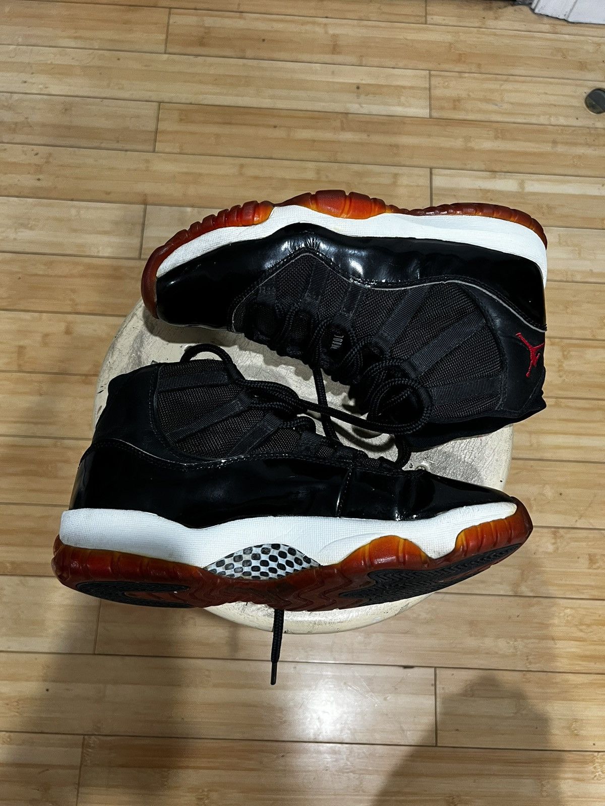Jordan Brand 1995 Jordan “Bred” 11s Size 8.5 Size US 8.5 / EU 41-42 - 4 Thumbnail