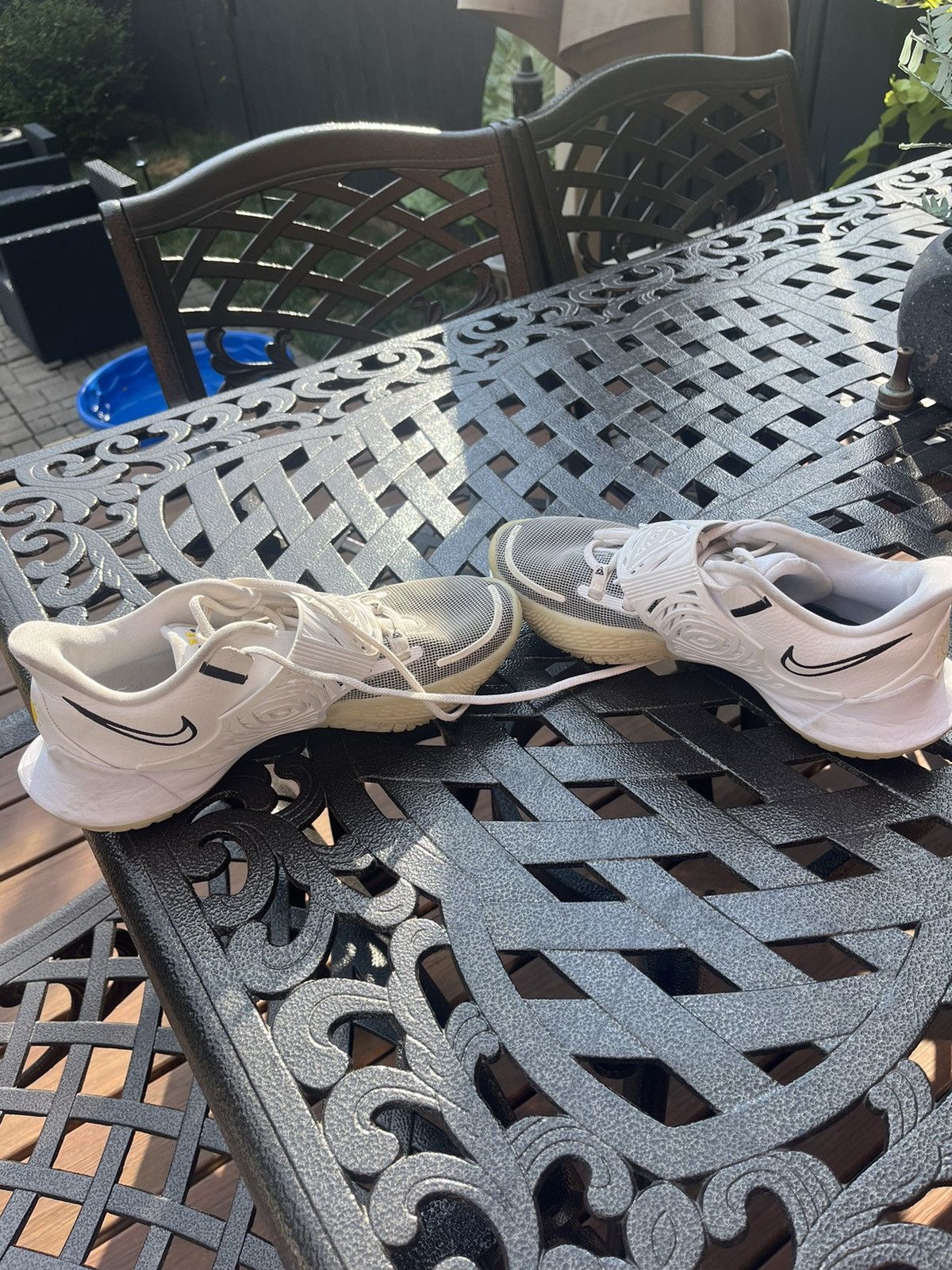 Nike Nike Kyrie 3 low ‘eclipse’ Size US 10 / EU 43 - 4 Thumbnail
