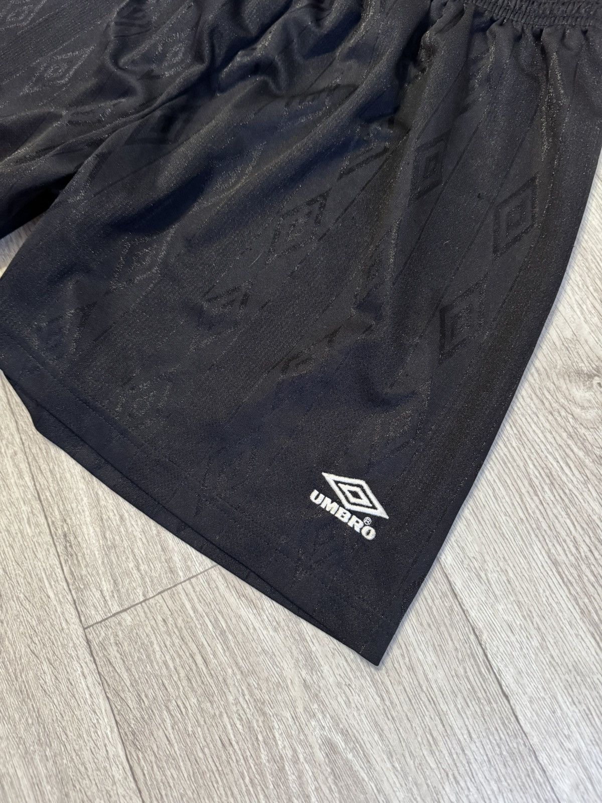 Umbro 🔷Vintage Umbro Monogram Shorts🔷 Size US 36 / EU 52 - 2 Thumbnail