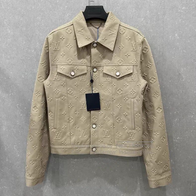 Louis Vuitton Louis Vuitton Embossed full print denim jacket Size US M / EU 48-50 / 2 - 1 Thumbnail