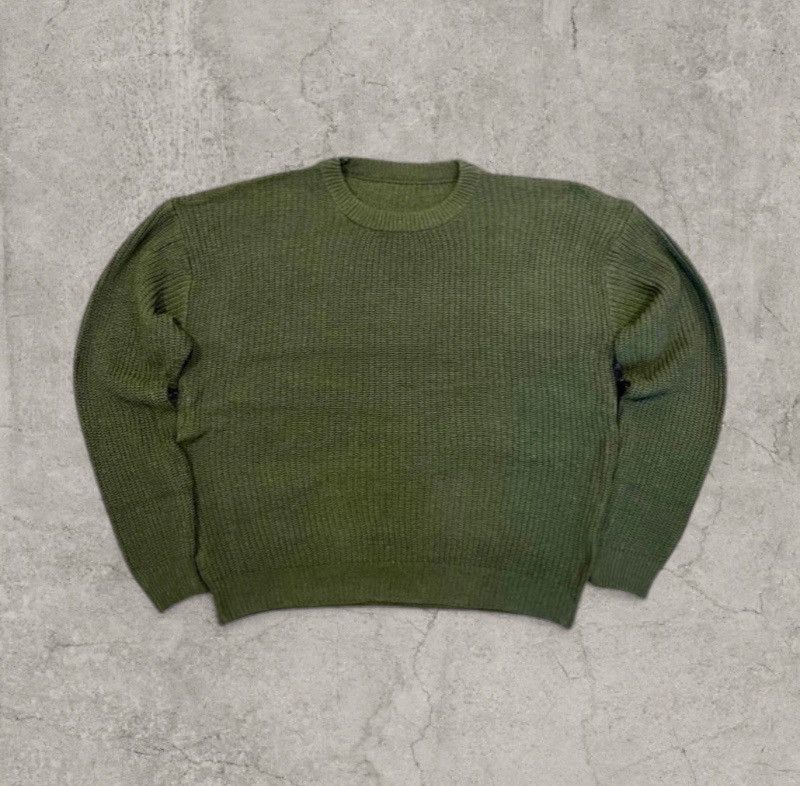 Japanese Brand Vintage style knitted jumper sweater in khaki green. Size L Size US M / EU 48-50 / 2 - 1 Thumbnail