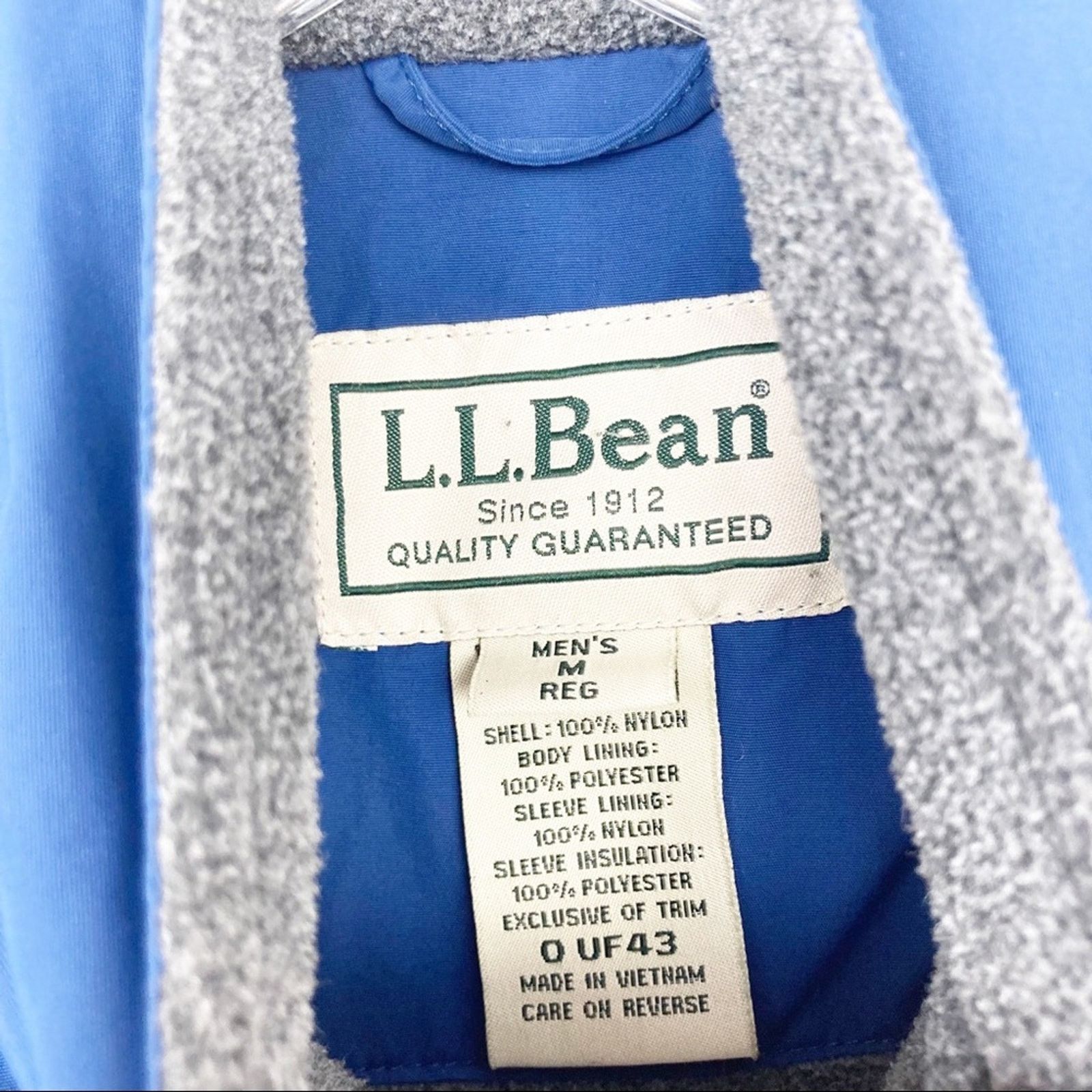 L.L. Bean LL Bean Blue Nylon Full Zip Jacket Sz M Size US M / EU 48-50 / 2 - 7 Thumbnail