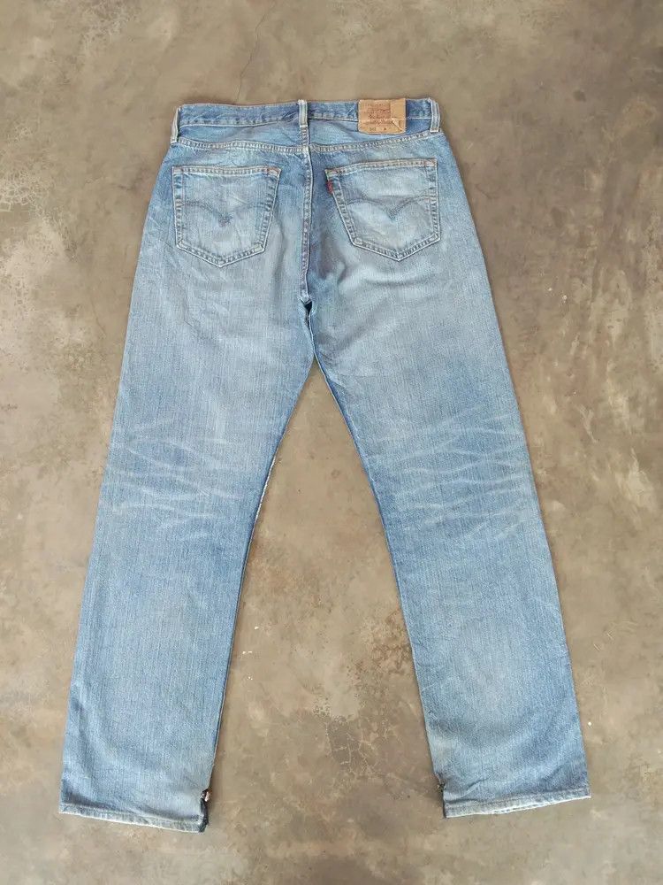 Levi's Vintage Levi's 501 Distressed Jeans 32x31 Size US 32 / EU 48 - 2 Thumbnail