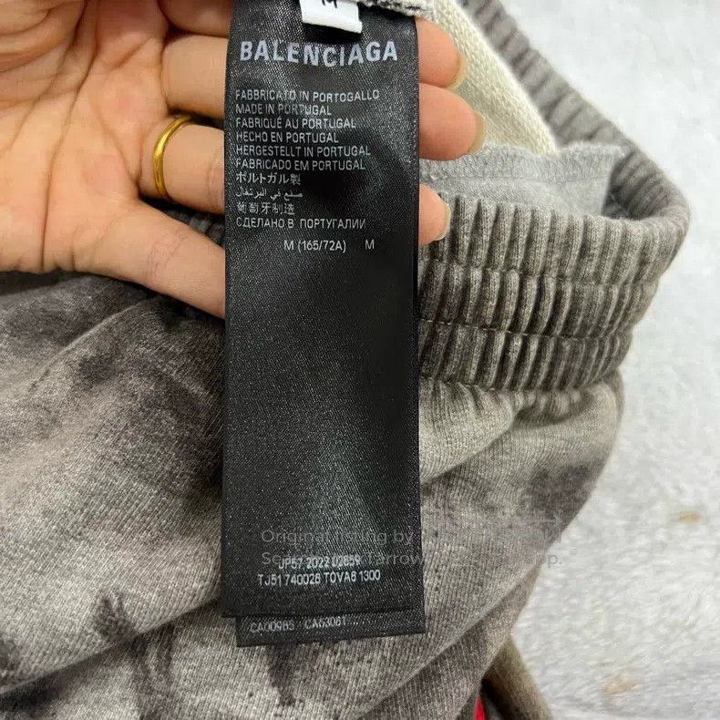Balenciaga Balenciaga size M Logo Graffiti Elastic Waist Sweatpants M Size US 27 - 4 Thumbnail
