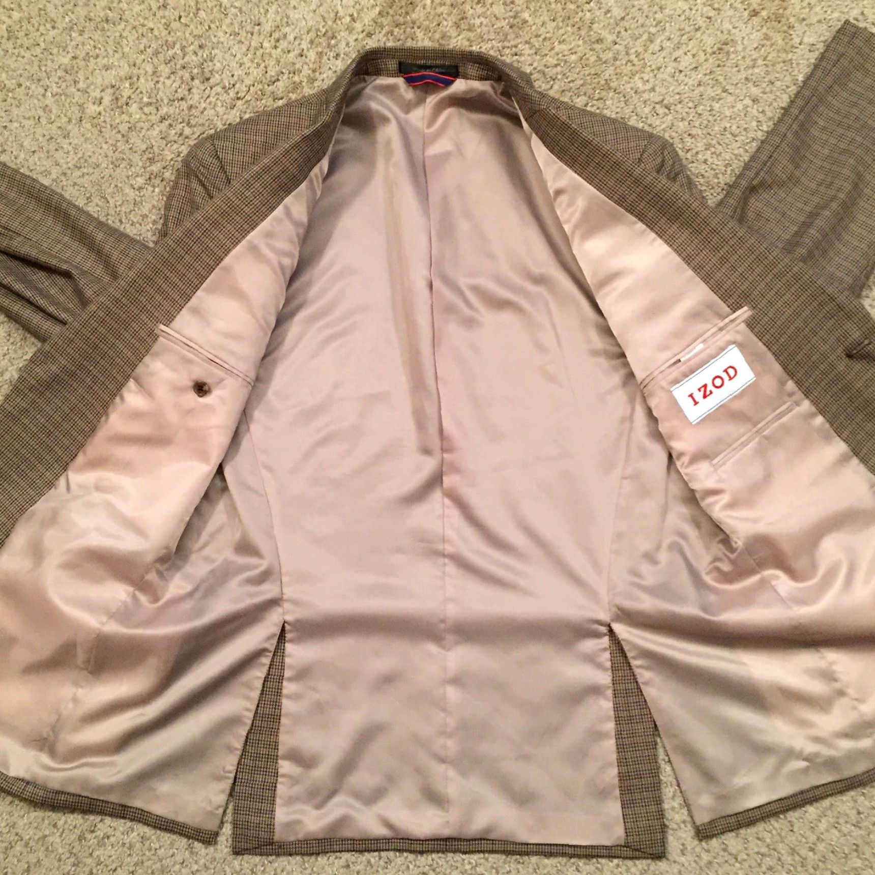 Izod Izod Blazer Mens 40 Regular Beige Plaid Two Button Polyester Blend Jacket Coat One-Button Notch Lapel Vintage? No. Size 40R - 7 Thumbnail
