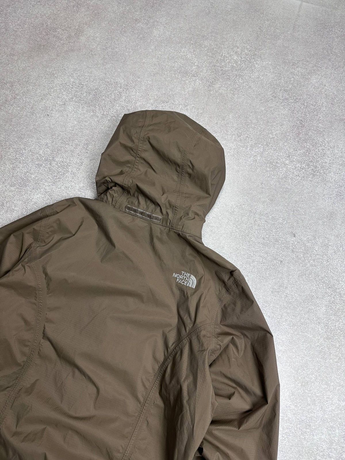 The North Face Vintage The North Face Brown Hyvent Woman's Jacket S Size S / US 4 / IT 40 - 5 Thumbnail