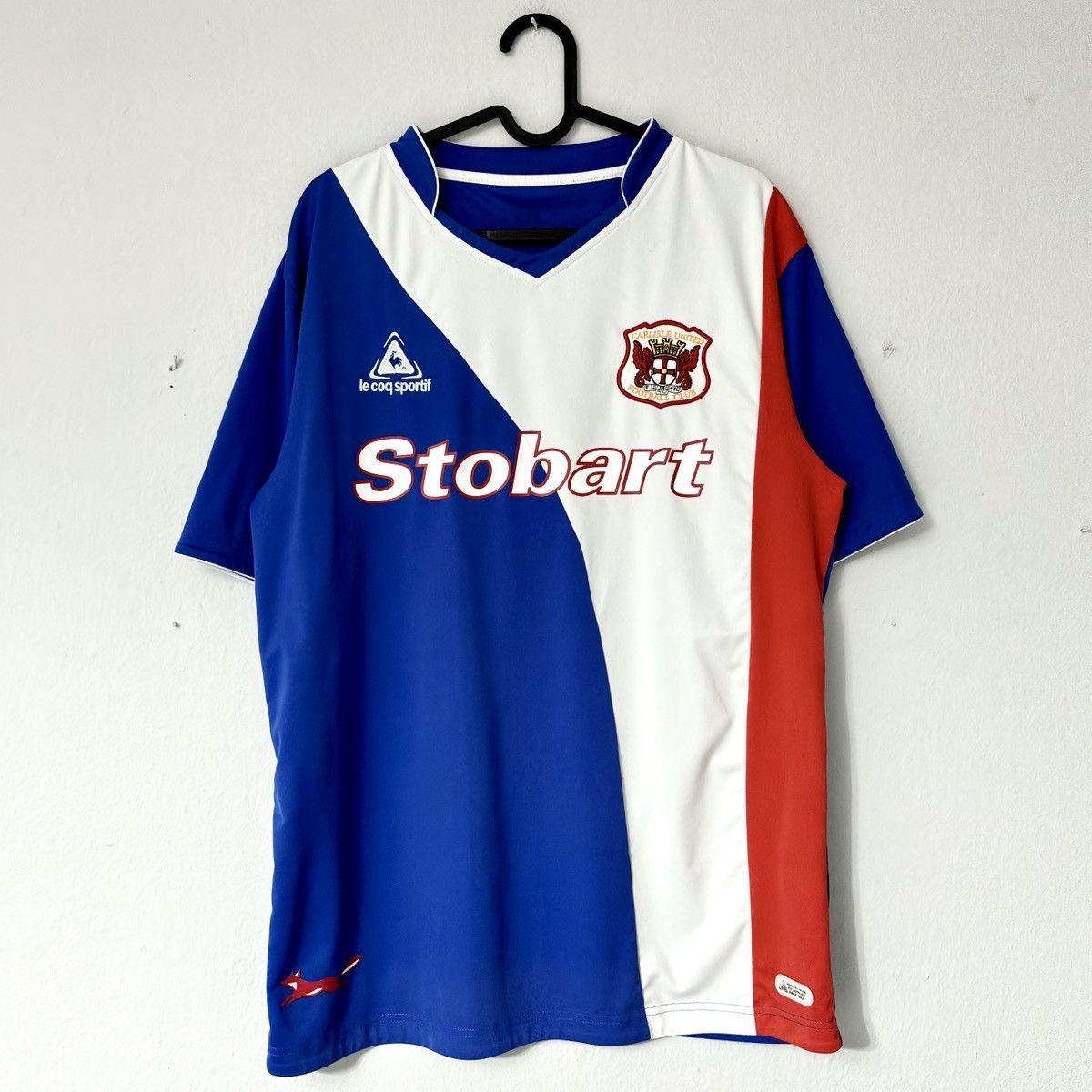 Le Coq Sportif × Vintage 2007 2009 Carlisle United Le coq Sportif Home Soccer Jersey Size US M / EU 48-50 / 2 - 3 Thumbnail