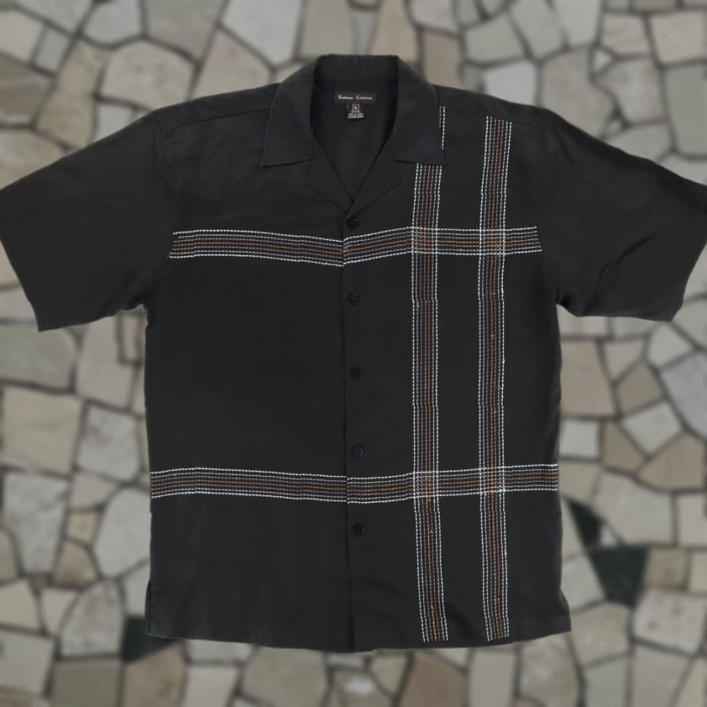 Vintage **Black Godbody Cuban Linen Solid Button Up Shirt Men's L** User: **Black Godbody Cuban Linen Solid Button Up Shirt Men's L** Size US L / EU 52-54 / 3 - 1 Thumbnail