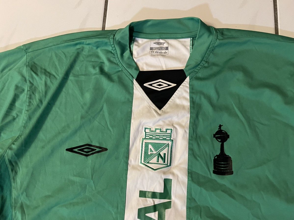 Umbro × Vintage Umbro Atletico Nacional Soccer Jersey Futbol Kit Colombia Size US S / EU 44-46 / 1 - 2 Thumbnail