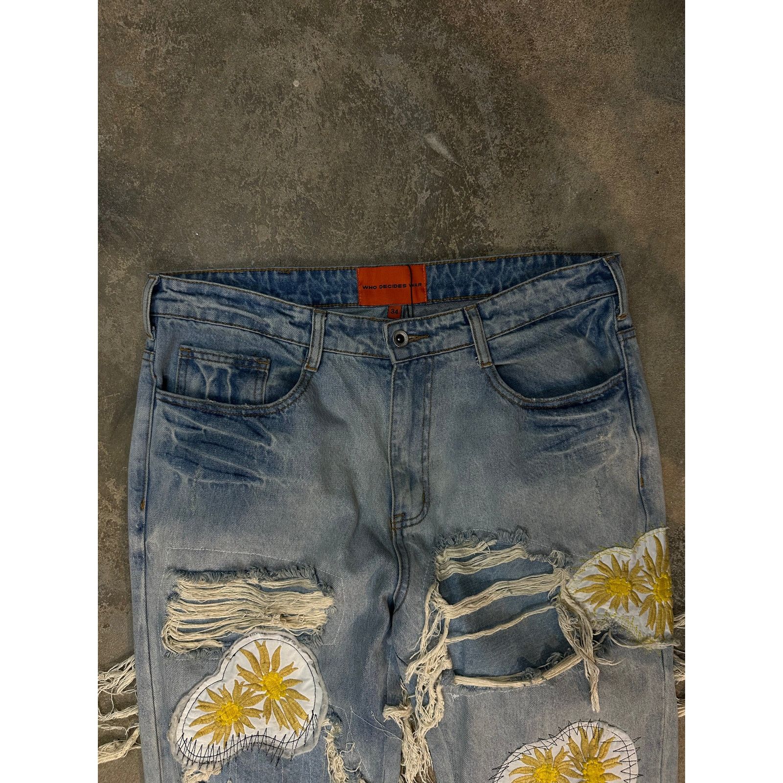 Who Decides War WDW Sun Jeans Used 34 Size US 34 / EU 50 - 2 Thumbnail