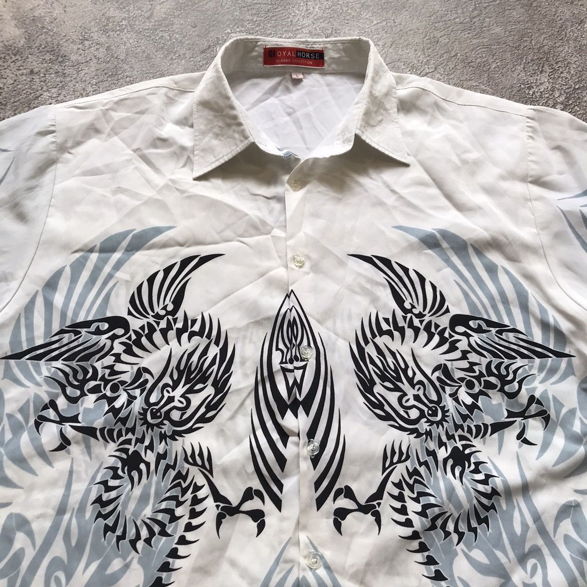 Vintage Vintage Y2K Dragon All Over Print Button Shirt Streetwear XL Size US XL / EU 56 / 4 - 2 Thumbnail