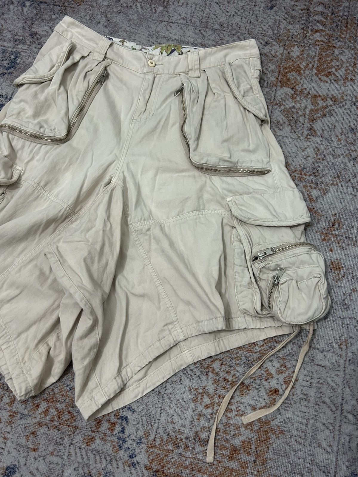 If Six Was Nine As Know As Super Wide Cargo 3D Pocket Short Pants Size US 34 / EU 50 - 4 Thumbnail