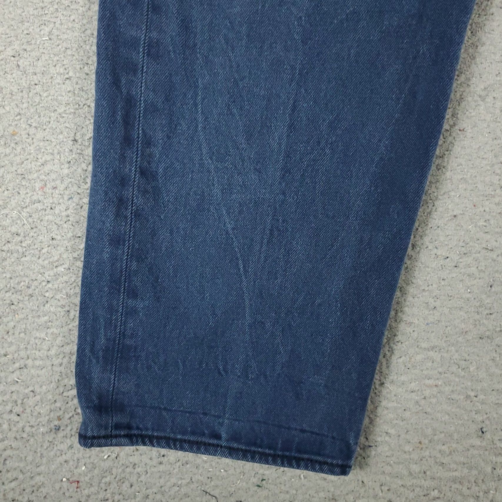 Levi's VINTAGE Levi's 501 Jeans Mens Size 36x28 Cotton Denim Straight Leg Button Fly Classic Blue Size US 36 / EU 52 - 3 Thumbnail