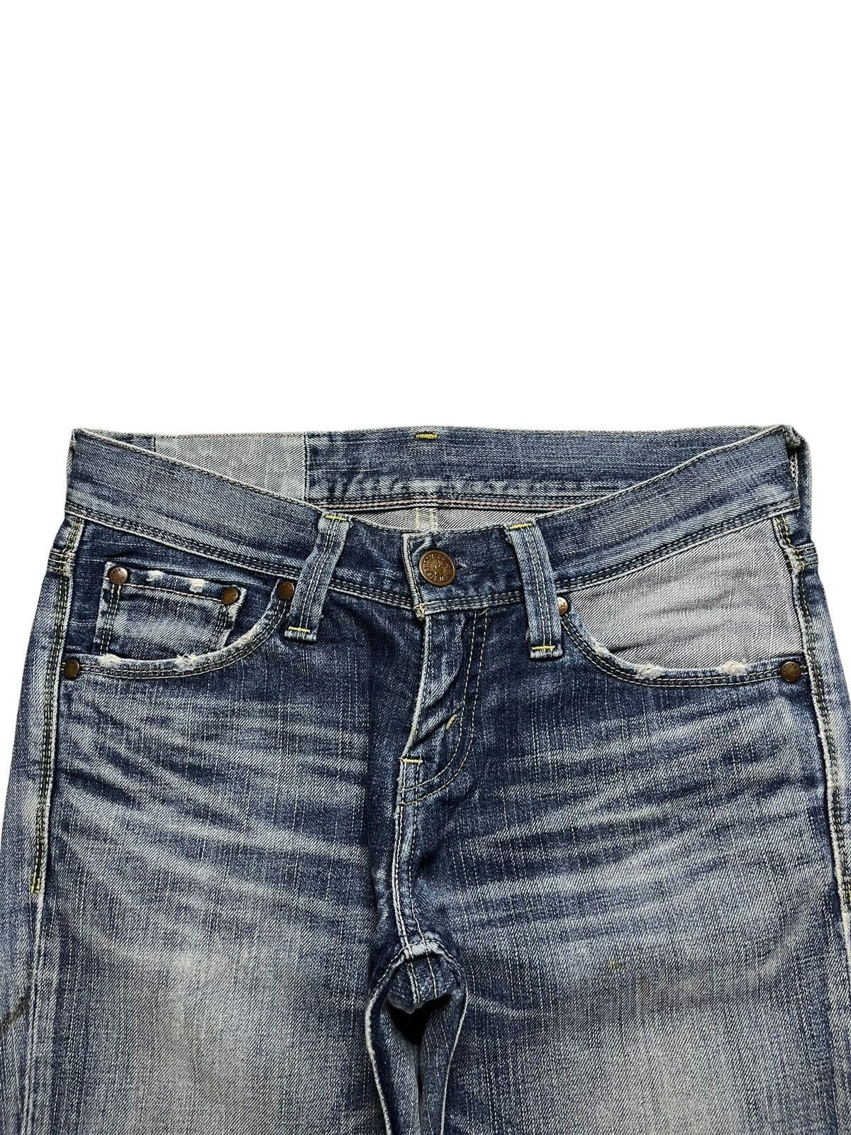 Vintage 90s Levis Star Faded Wash Distressed Flare Jeans