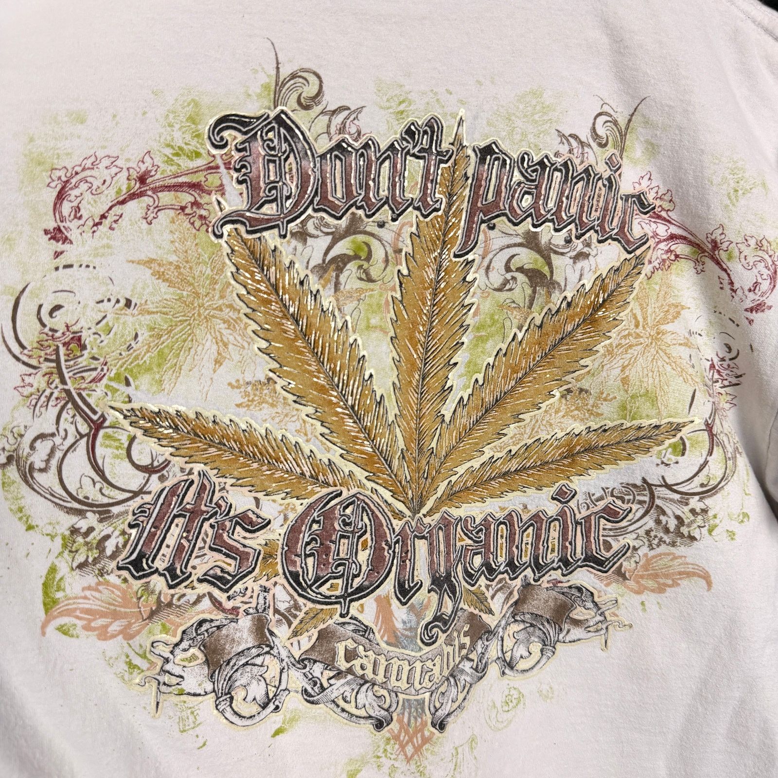 Gildan Vintage Y2K Don't Panic It's Organic Cannabis T Shirt XL Size US XL / EU 56 / 4 - 3 Thumbnail