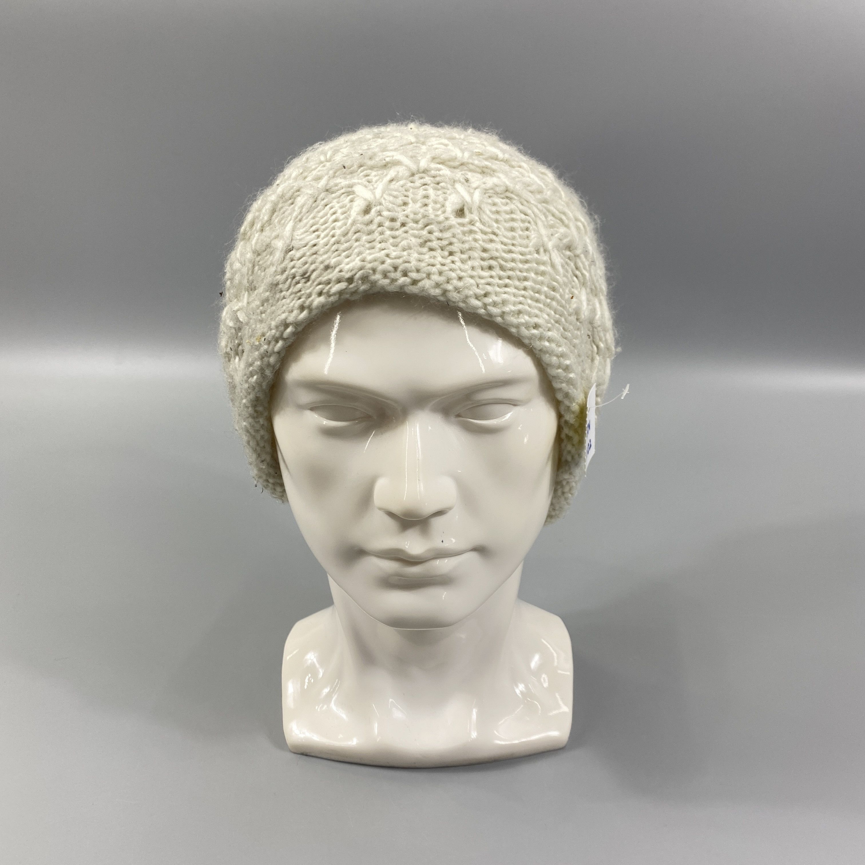 Japanese Brand Knitted White Snow Cap Beanie Hat -BN1102 Size ONE SIZE - 2 Thumbnail