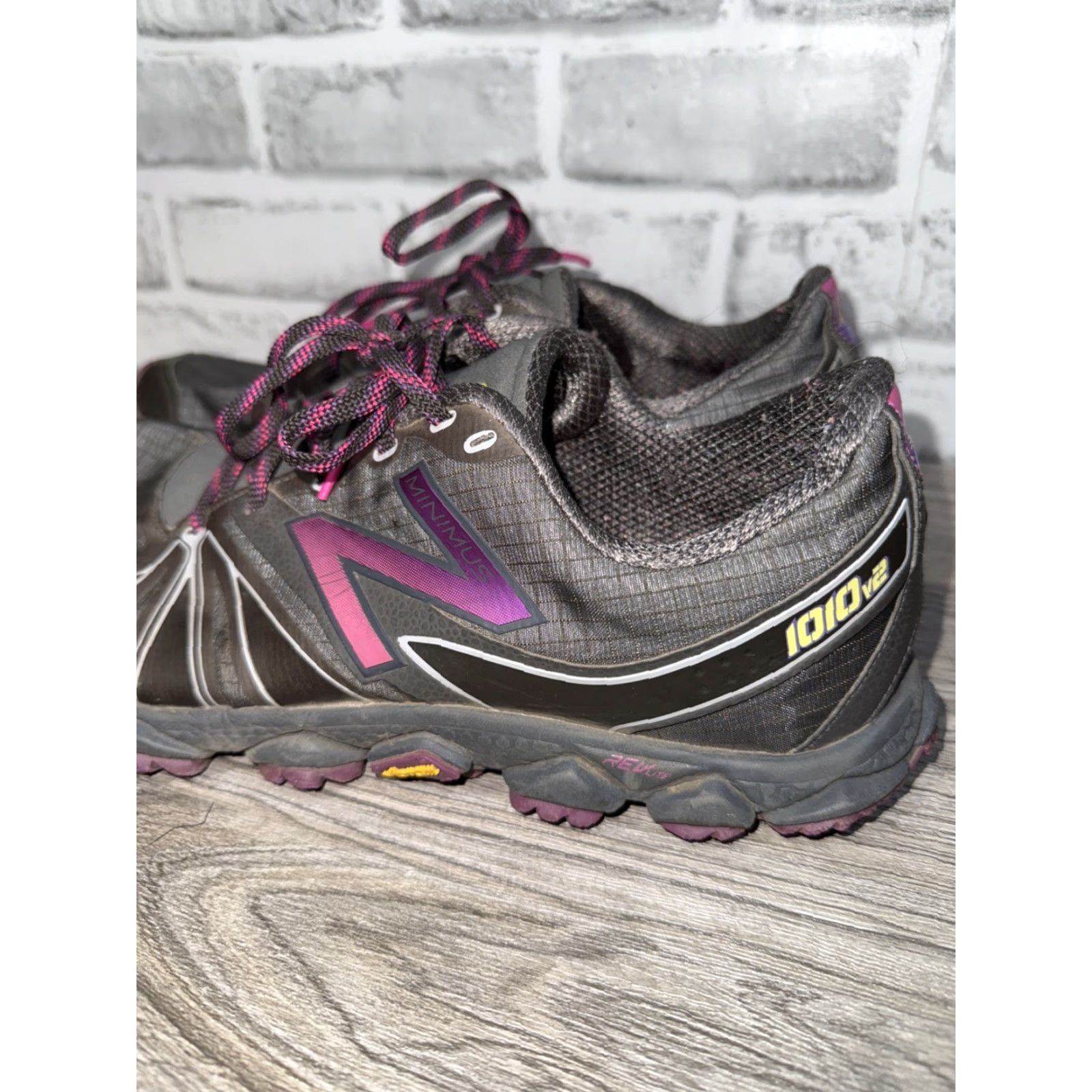New Balance New Balance Minimus 1010v2 Women’s US 11 B Gray Sneaker Athletic Shoe Women Size ONE SIZE - 3 Thumbnail
