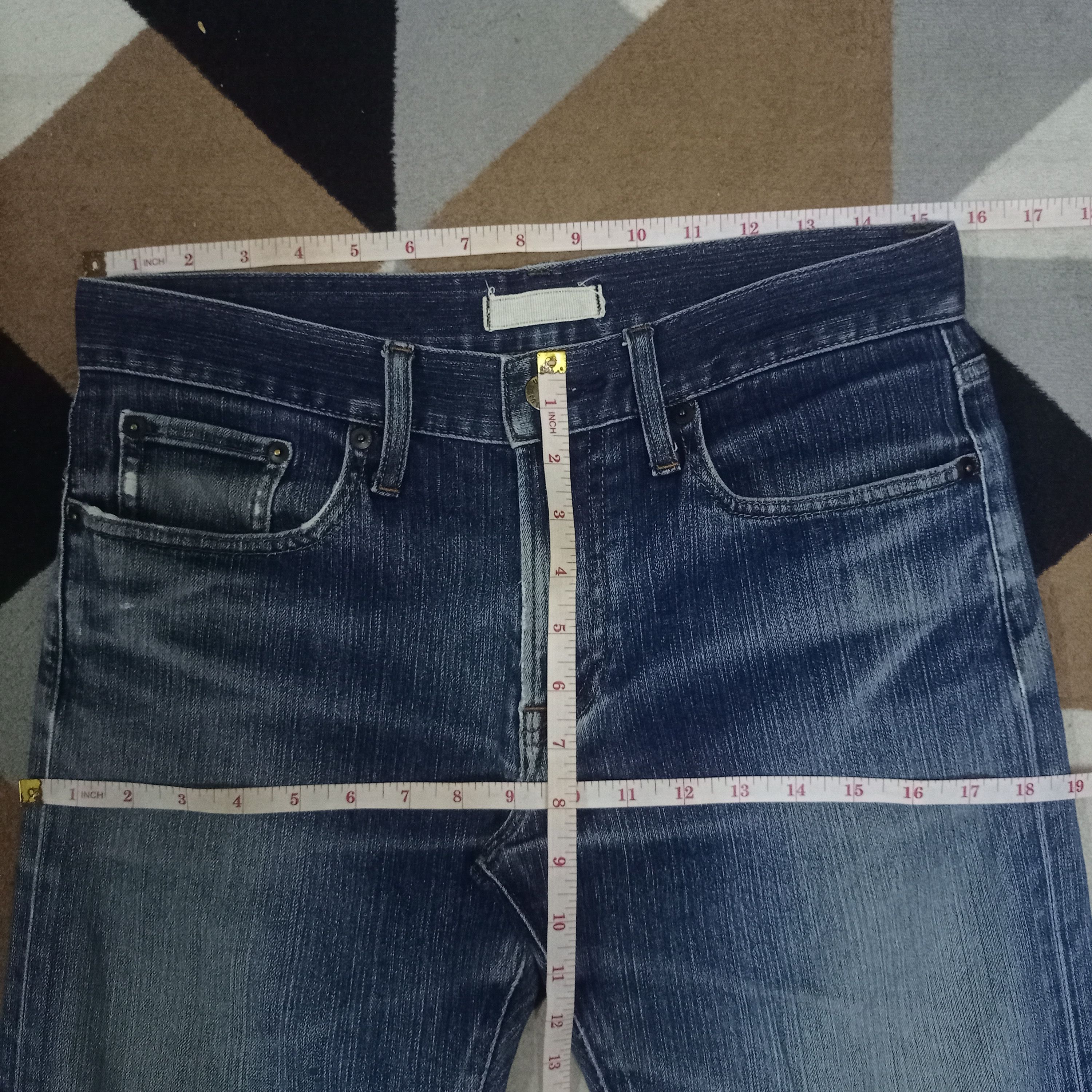 Japanese Brand × Uniqlo Vintage Japanese Uniqlo Blue Wash Distressed Jeans 31x32 Size US 31 - 8 Thumbnail
