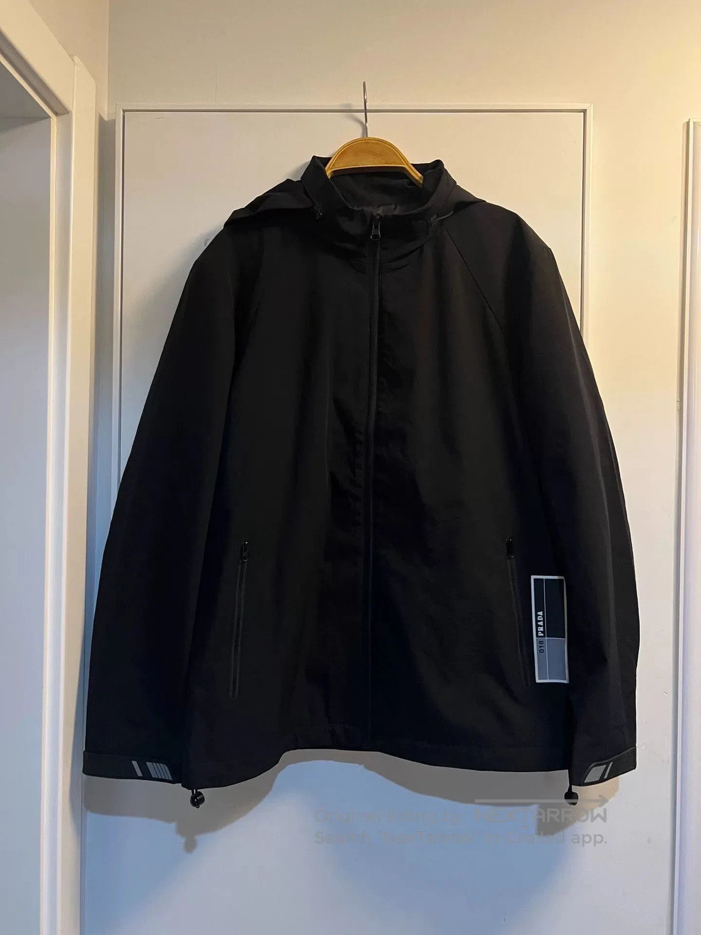 Prada Prada Men's Black Business Jacket. Size US M / EU 48-50 / 2 - 3 Thumbnail