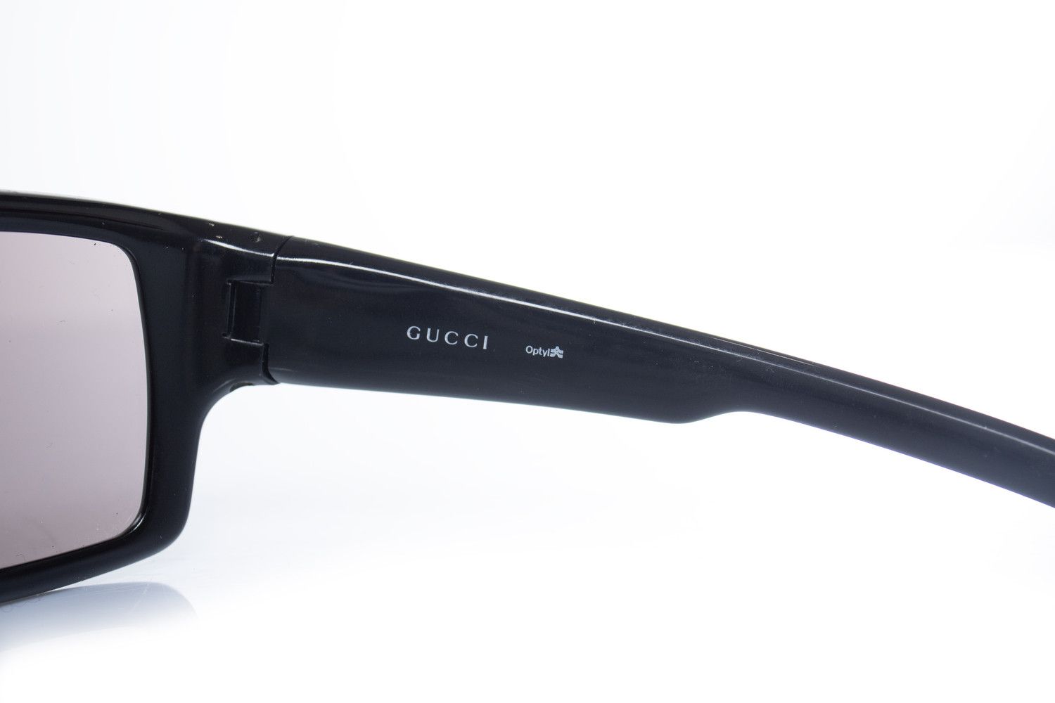 Gucci Gucci, shield sunglasses in black Size ONE SIZE - 6 Thumbnail