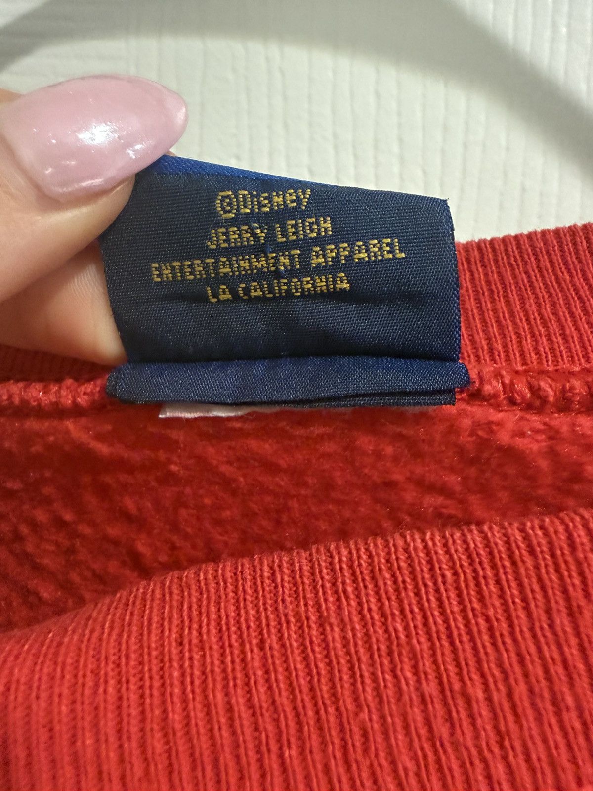 Disney Disney Snow White Happy Crewneck Size US M / EU 48-50 / 2 - 3 Thumbnail