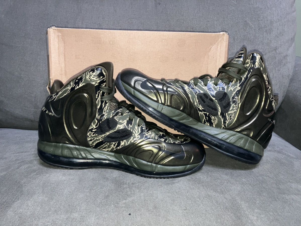 Nike Sz 9.5m- 2012 Nike Hyperposite Tiger Camo - lite use rep box Size US 9.5 / EU 42-43 - 6 Thumbnail