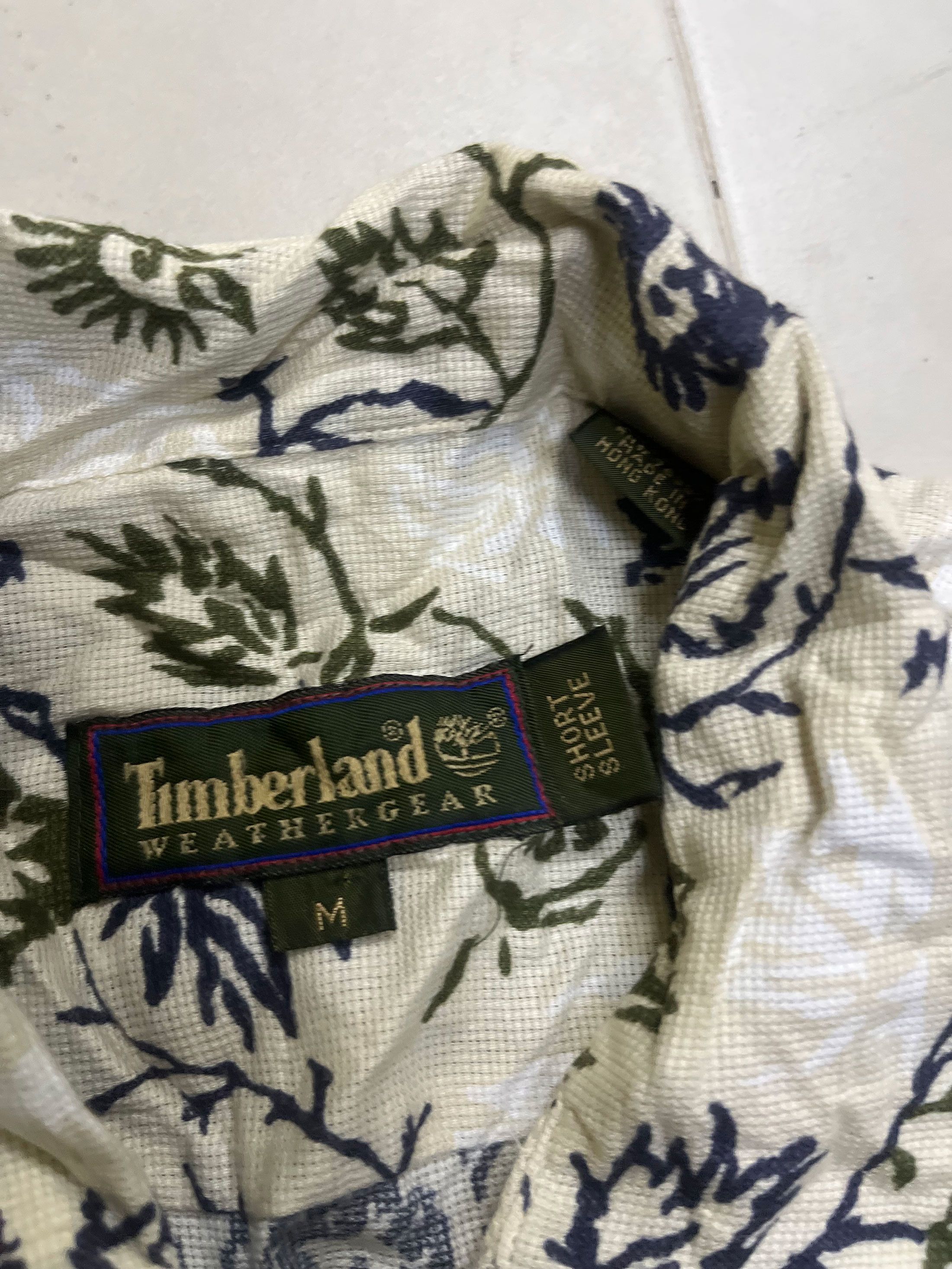 Timberland Timberland Short Sleeve Full Printed Hawaii Hawaiian Size US M / EU 48-50 / 2 - 2 Thumbnail