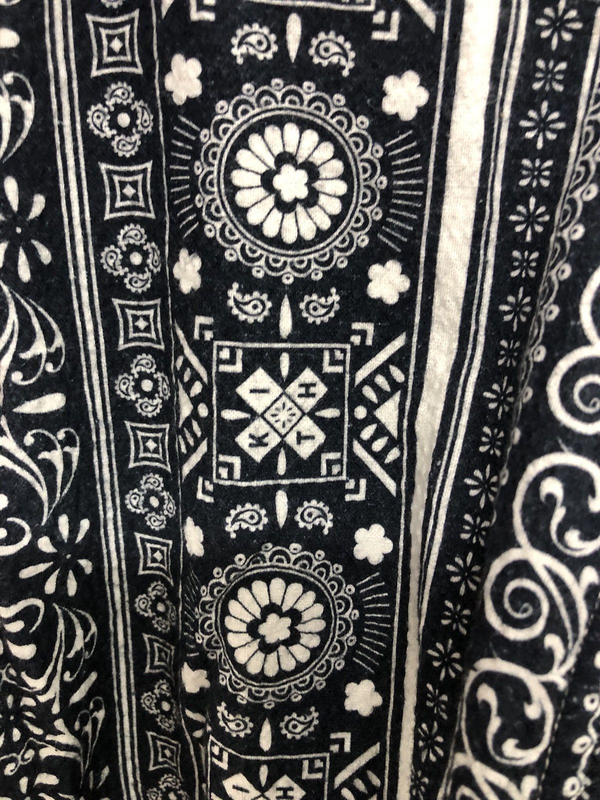 Kith Defective Kith SS20 Patchwork Bandana Red Blue Gi Large Size US L / EU 52-54 / 3 - 9 Thumbnail