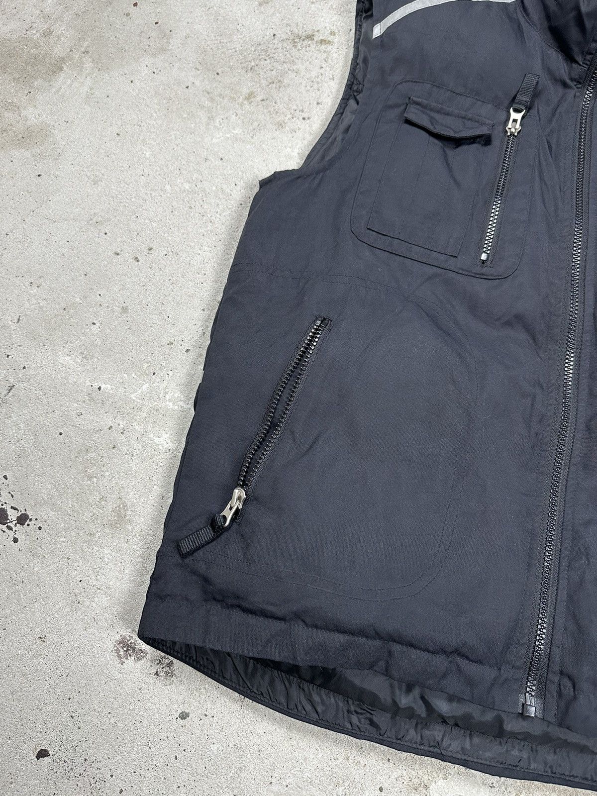 Mercedes-Benz × Vintage Vintage Y2K Mercedes Benz Black Vest Utility Size US M / EU 48-50 / 2 - 3 Thumbnail