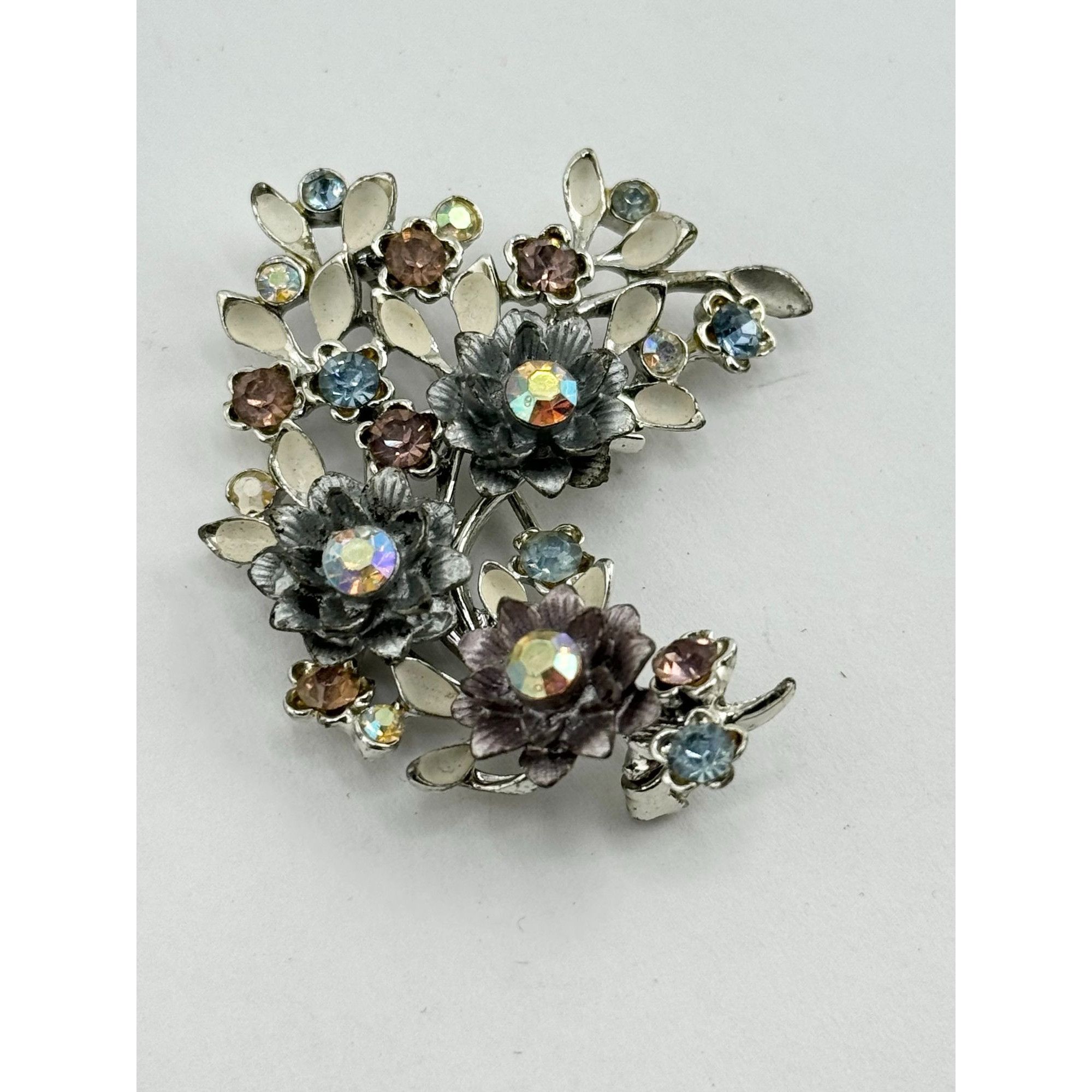 Vintage Vintage Rhinestone Flower BSK Brooch Pin Size ONE SIZE - 2 Thumbnail