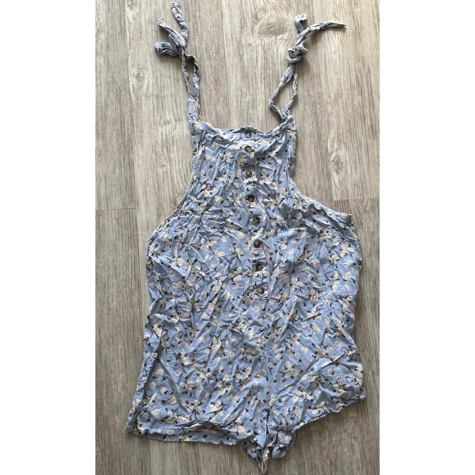 Other Vine & Valley | Blue Floral Button Front Romper | Medium Size 22" - 1 Thumbnail