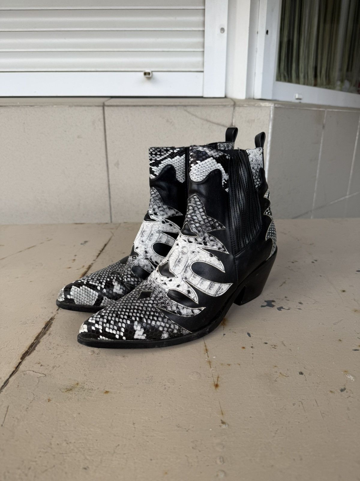 If Six Was Nine AS 98 Vibe Artisan Black Leather Side Zip Ankle Biker Boots Size US 6.5 / EU 39-40 - 2 Thumbnail
