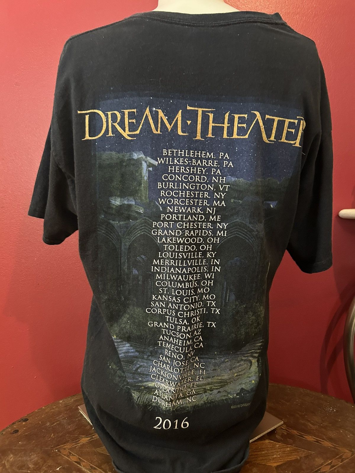 Gildan Dream Theater: The Astonishing 2016 Tour Shirt Medium Size US M / EU 48-50 / 2 - 4 Thumbnail