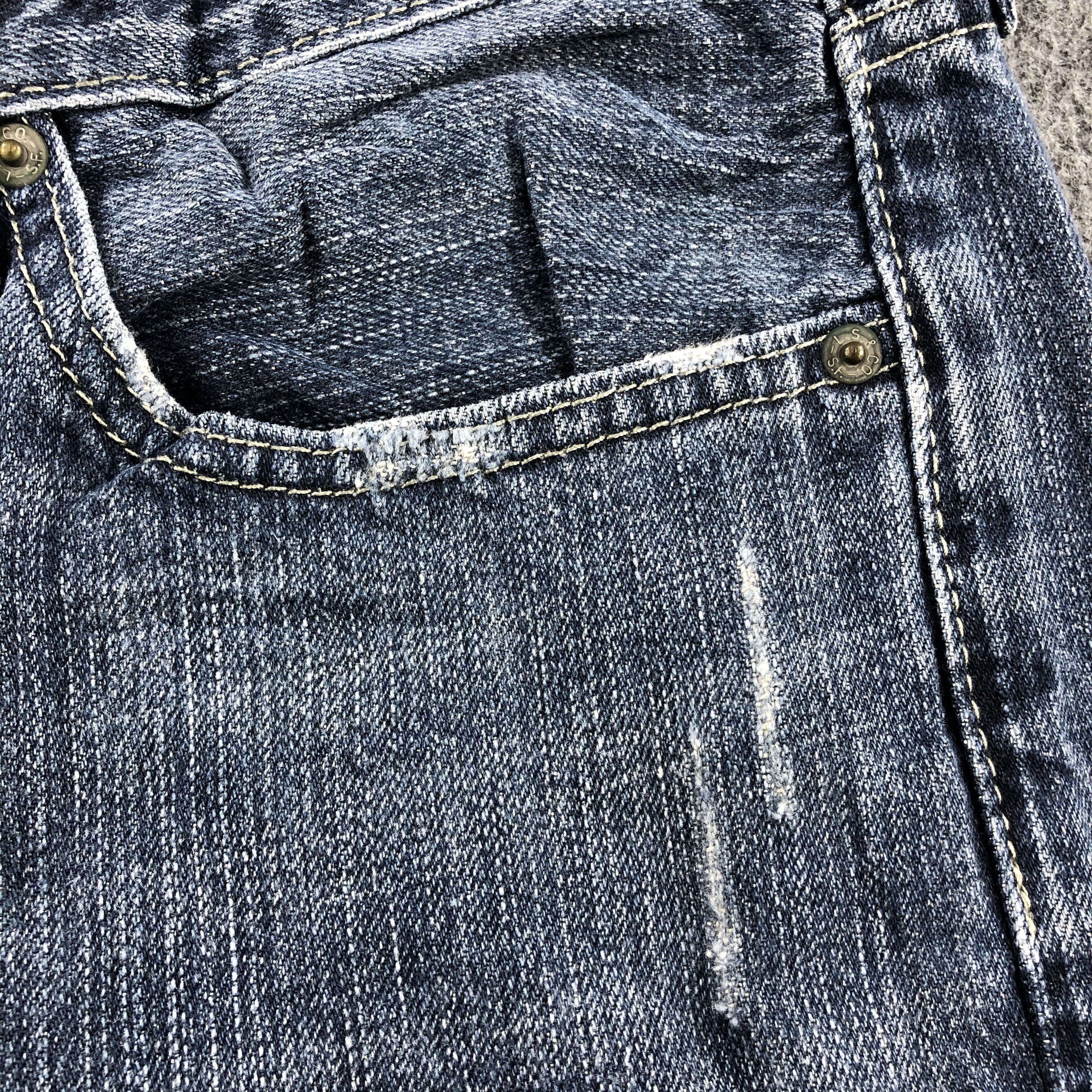 Levi's Vintage Blue Wash Levis 514 Jeans-J2145 Size US 33 - 10 Thumbnail