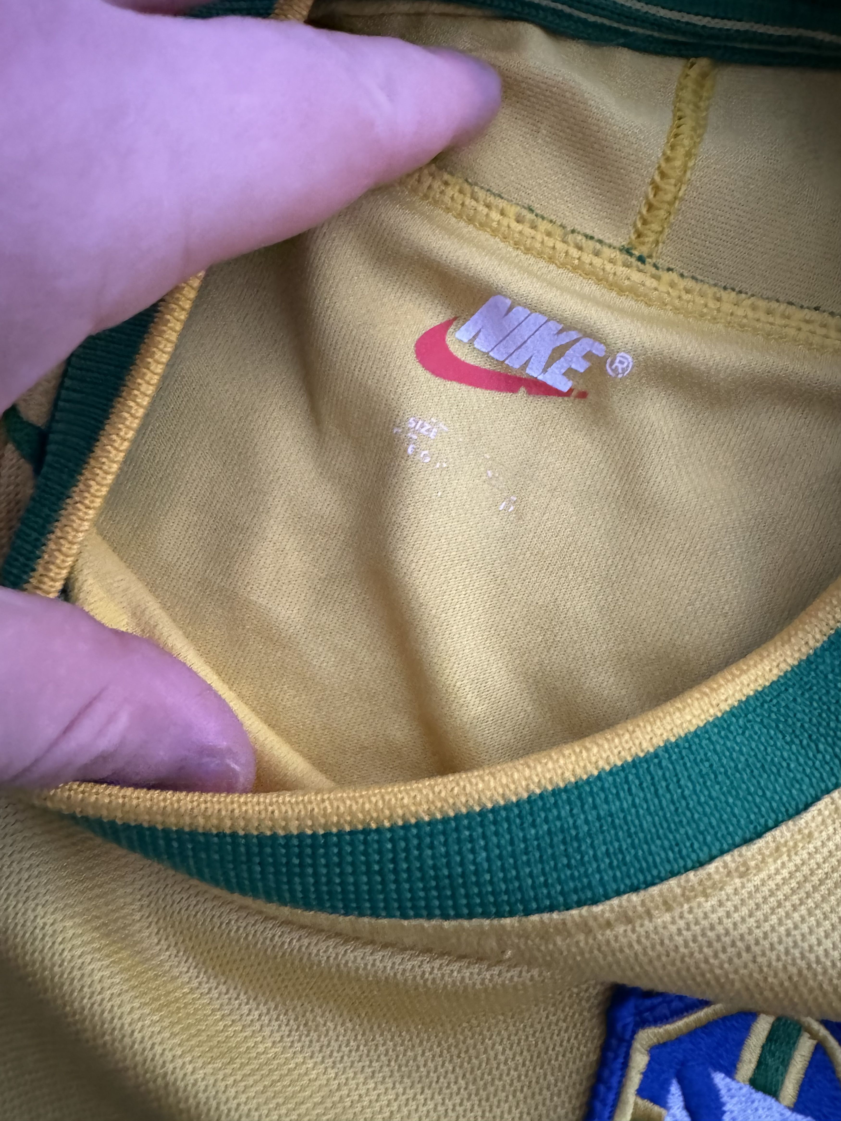Nike × Vintage 1998 Nike Brasil Ronaldo Vintage & Rare Jersey Football Size US L / EU 52-54 / 3 - 4 Thumbnail