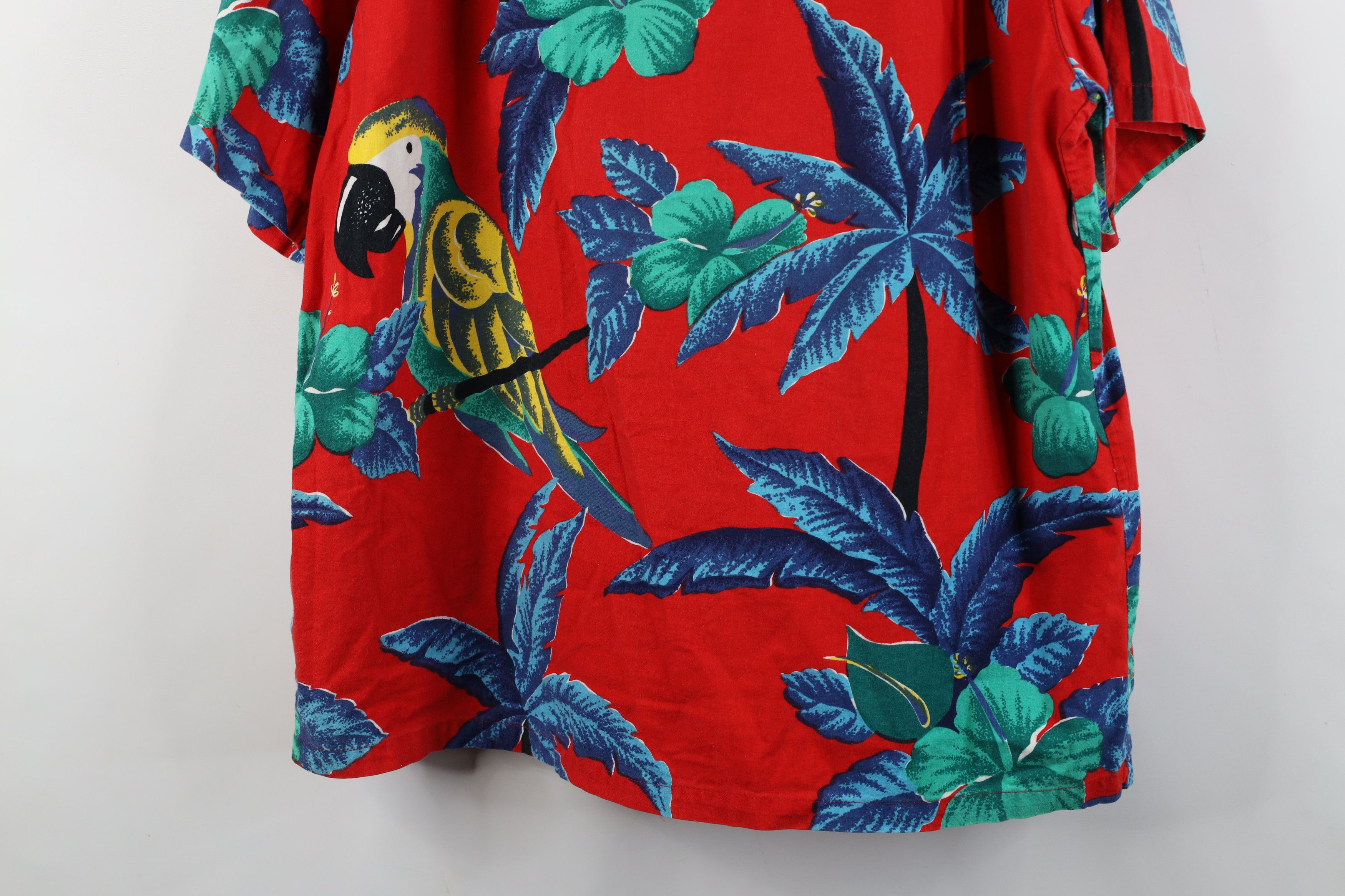 Vintage Vintage 90s Streetwear PI Tom Selleck Hawaiian Button Shirt Size US XL / EU 56 / 4 - 14 Thumbnail