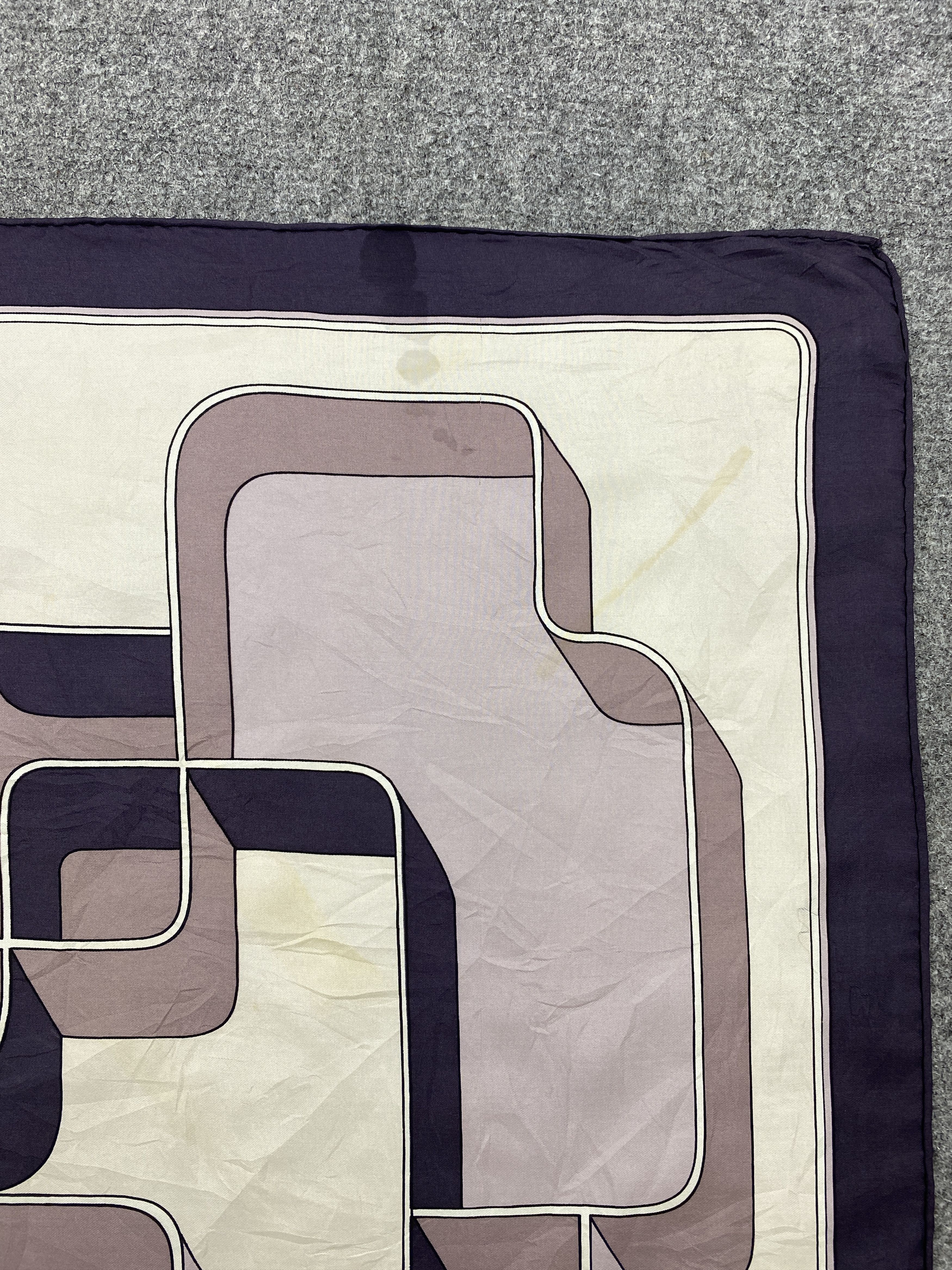 Pierre Cardin Pierre Cardin Silk Shawl / Silk Scarf SN0242 Size ONE SIZE - 5 Thumbnail