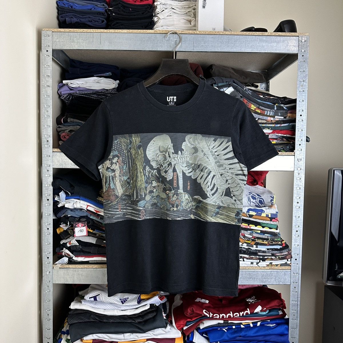 Uniqlo Uniqlo Mfa Museum Of Fine Arts Boston Tee Logo Size US M / EU 48-50 / 2 - 1 Thumbnail