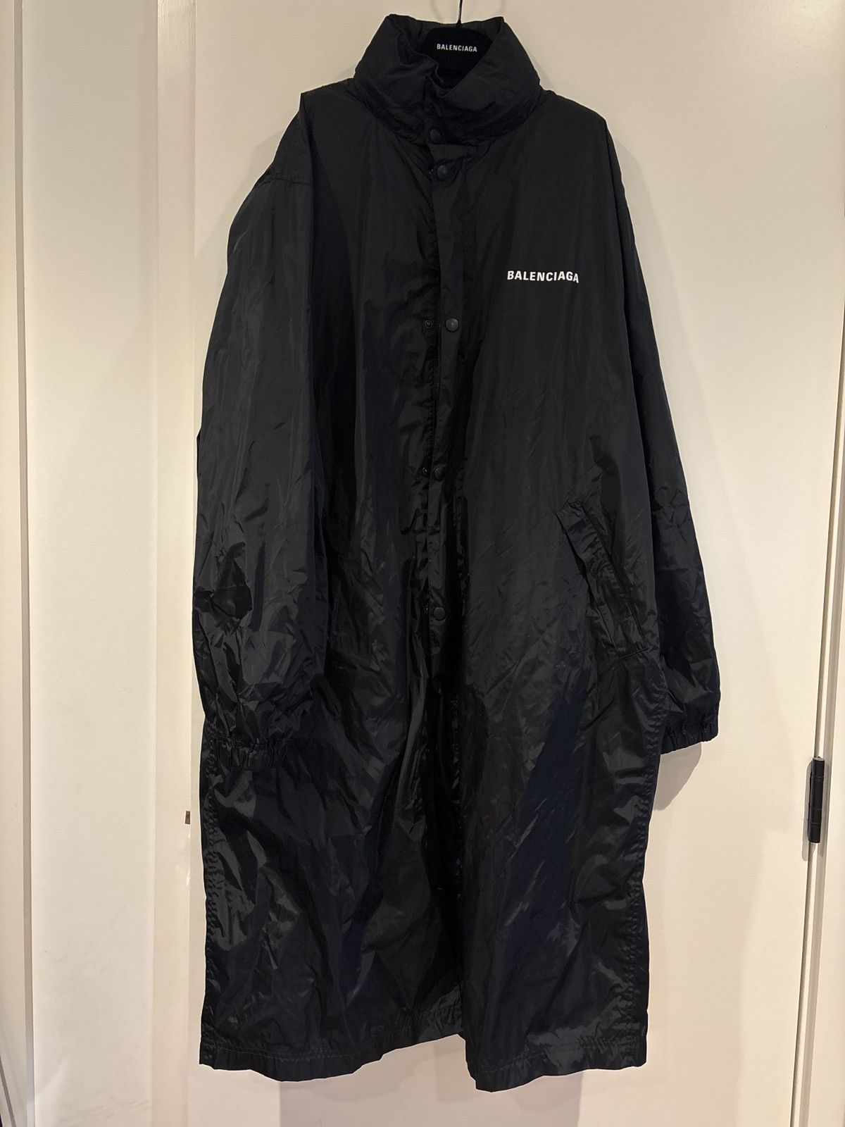 Balenciaga Balenciaga defile rain coat | Grailed